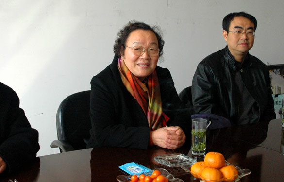 江蘇省質量管理協(xié)會常務副會長浦振英一行來上上集團調研