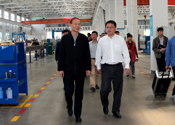 武進(jìn)區(qū)黨政代表團(tuán)來(lái)上上集團(tuán)參觀考察