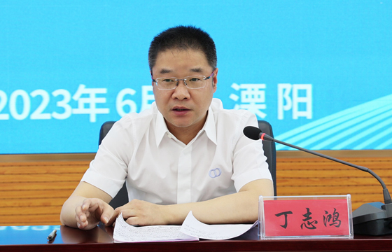 1686639912304572USMr.jpg 丁總1.jpg