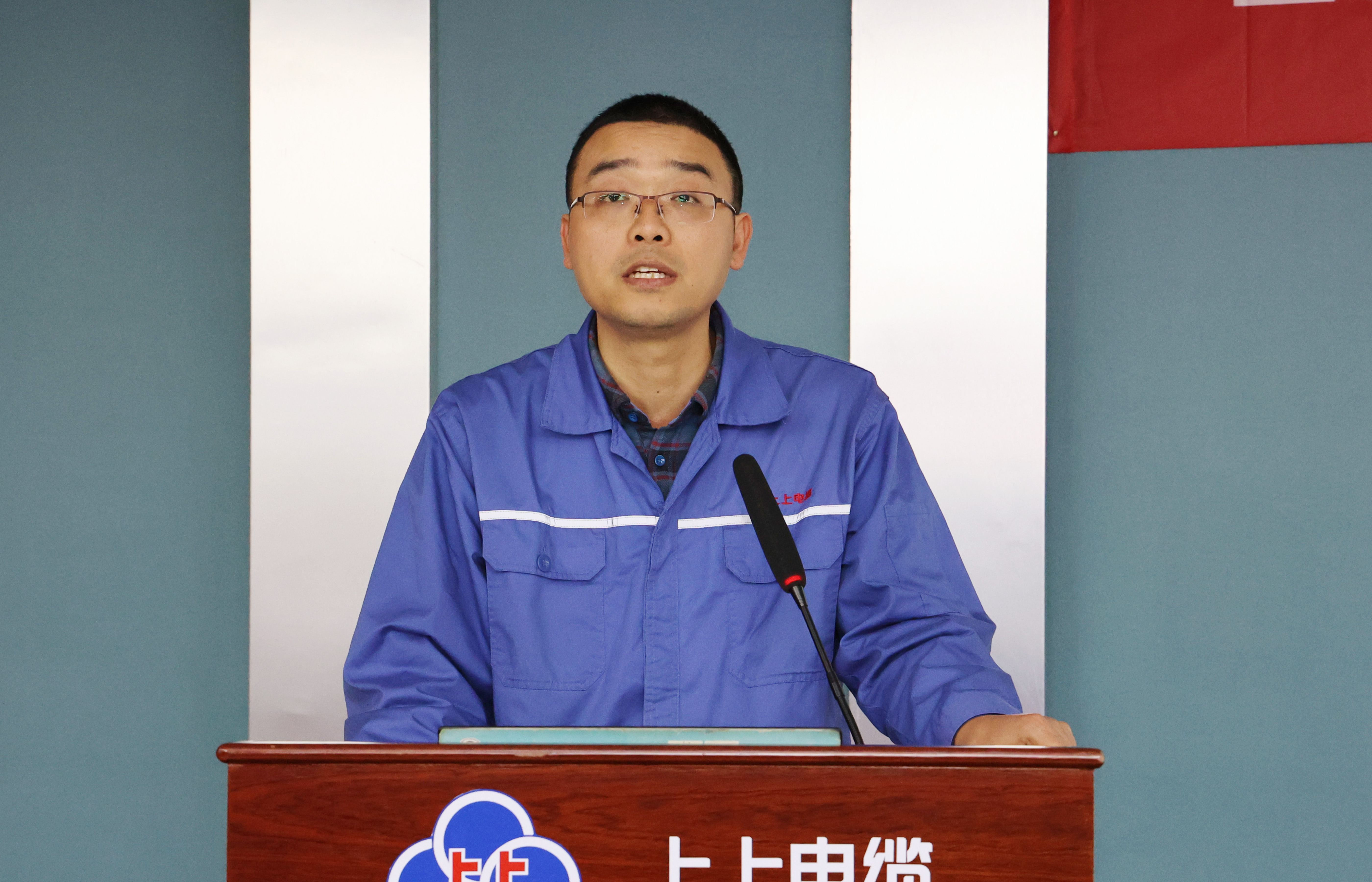 1713774799841165LqoY.jpg 1713774799841165LqoY.jpg