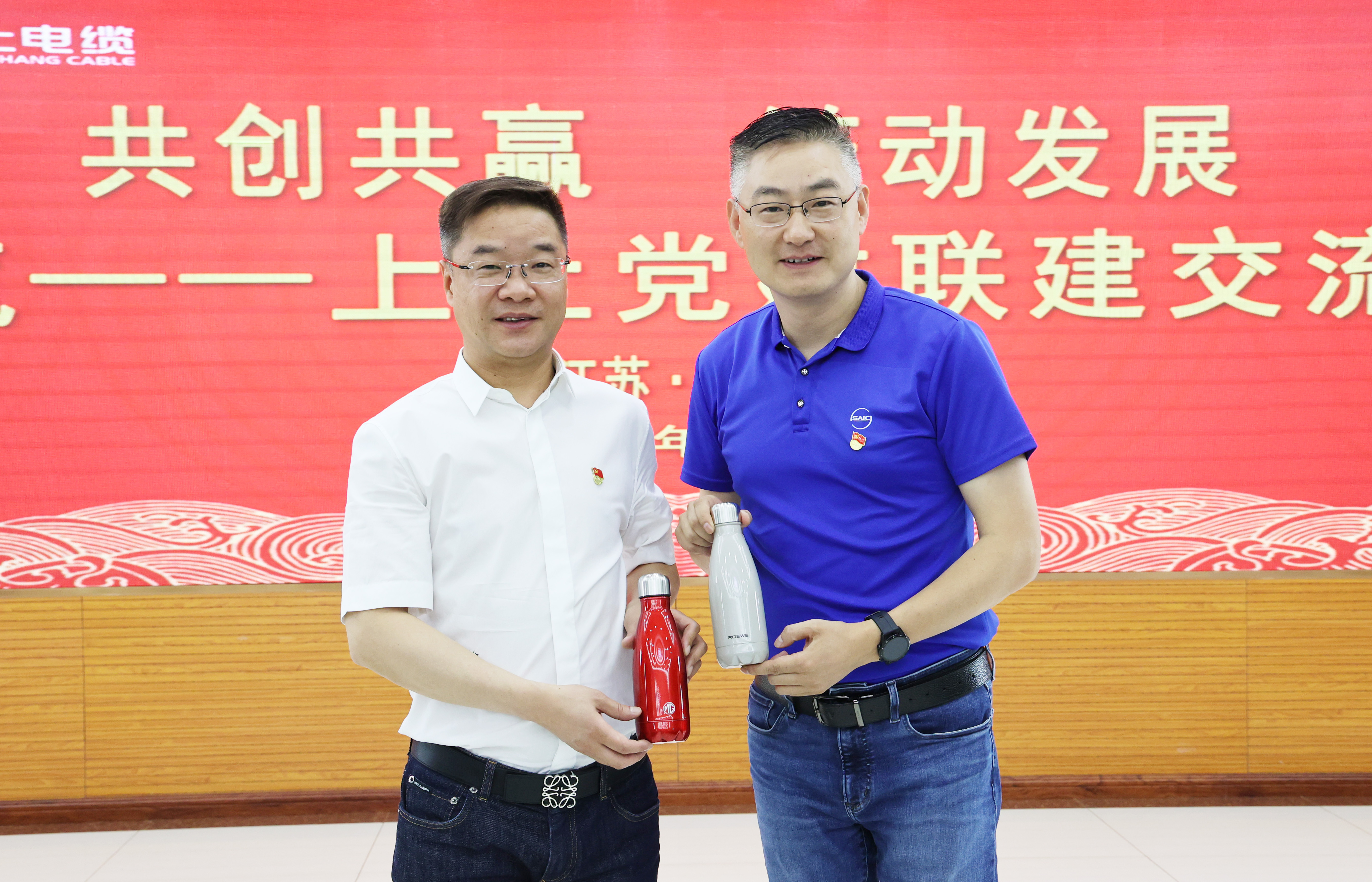 1717407791136672gQ56.jpg 1717407791136672gQ56.jpg