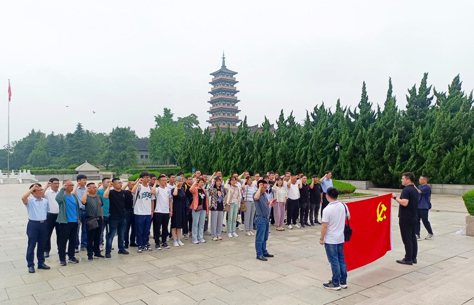 1719825112251955fv5e.jpg 1719825112251955fv5e.jpg